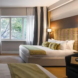 2* Pensión Residenza Flaminio Gaio